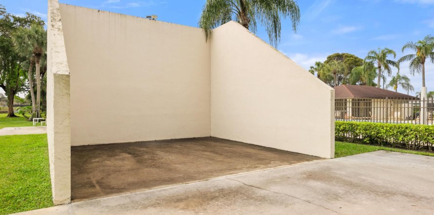 Condo in Boca Raton, Florida, 1 bedroom  № 1051200