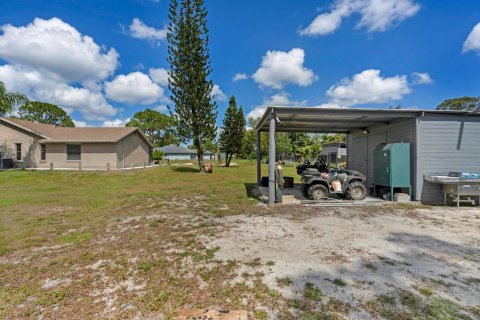 House in Loxahatchee Groves, Florida 3 bedrooms, 172.71 sq.m. № 1159570 - photo 16