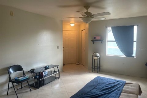 Condo in Kissimmee, Florida, 1 bedroom  № 1408742 - photo 6