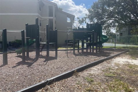 Condo in Kissimmee, Florida, 1 bedroom  № 1408742 - photo 25