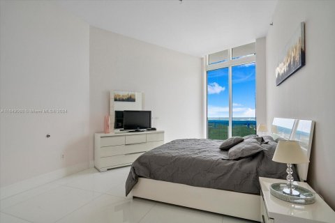 Condo in Sunny Isles Beach, Florida, 2 bedrooms  № 1331474 - photo 30