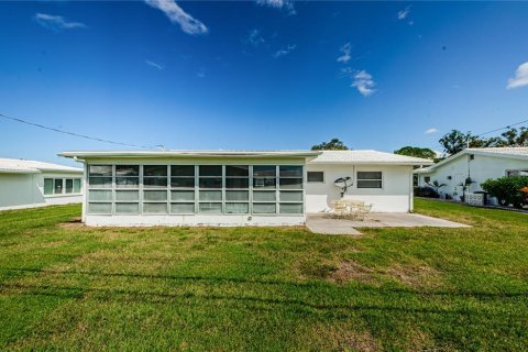 Casa en venta en Seminole, Florida, 2 dormitorios, 94.48 m2 № 1378086 - foto 2