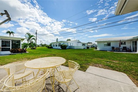 Casa en venta en Seminole, Florida, 2 dormitorios, 94.48 m2 № 1378086 - foto 25