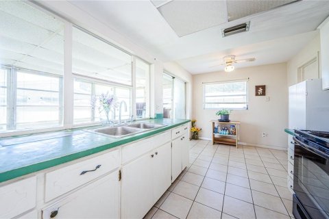 Casa en venta en Seminole, Florida, 2 dormitorios, 94.48 m2 № 1378086 - foto 7