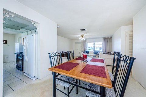 Casa en venta en Seminole, Florida, 2 dormitorios, 94.48 m2 № 1378086 - foto 5