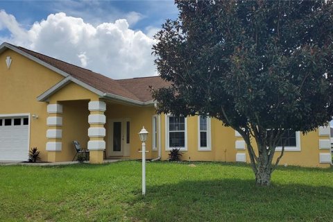 Casa en venta en Ocala, Florida, 3 dormitorios, 164.62 m2 № 1349913 - foto 1