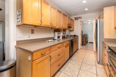 Immobilier commercial à vendre à Orlando, Floride: 406.35 m2 № 1349914 - photo 9