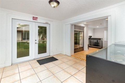 Immobilier commercial à vendre à Orlando, Floride: 406.35 m2 № 1349914 - photo 14