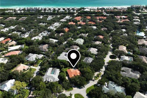 House in Vero Beach, Florida 3 bedrooms, 226.59 sq.m. № 1387016 - photo 6