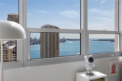 Condominio en venta en Miami, Florida, 2 dormitorios, 129.78 m2 № 1225097 - foto 11