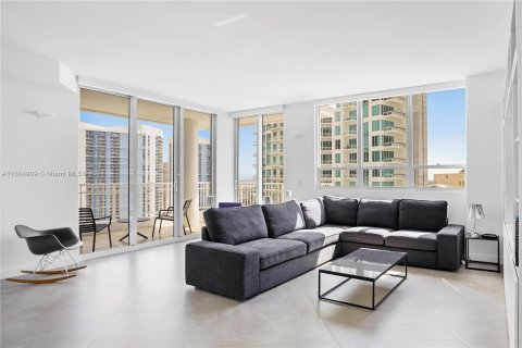 Copropriété à vendre à Miami, Floride: 2 chambres, 129.78 m2 № 1225097 - photo 2