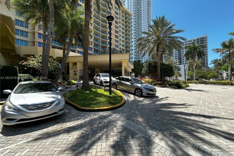 Condominio en venta en Hollywood, Florida, 1 dormitorio, 69.21 m2 № 1225050 - foto 27