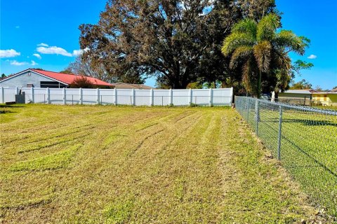 House in North Port, Florida 3 bedrooms, 153.85 sq.m. № 1399615 - photo 10