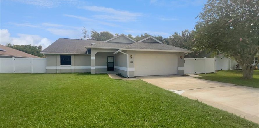 House in Palm Coast, Florida 3 bedrooms, 168.15 sq.m. № 1342790