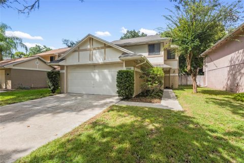 Villa ou maison à vendre à Casselberry, Floride: 3 chambres, 147.81 m2 № 1342792 - photo 1