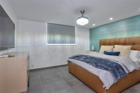 Condominio en venta en Hollywood, Florida, 2 dormitorios, 107.12 m2 № 1209991 - foto 19