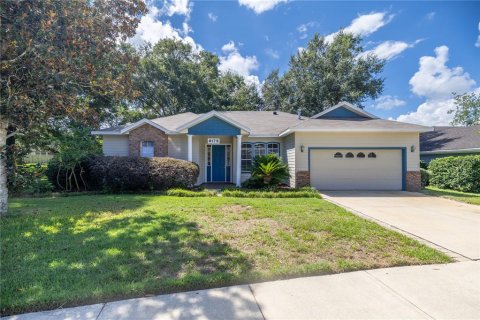 House in Gainesville, Florida 4 bedrooms, 197.32 sq.m. № 1353045 - photo 2