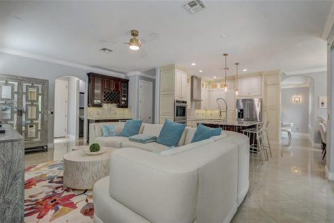 Villa ou maison à vendre à Orlando, Floride: 4 chambres, 274.15 m2 № 1353046 - photo 21