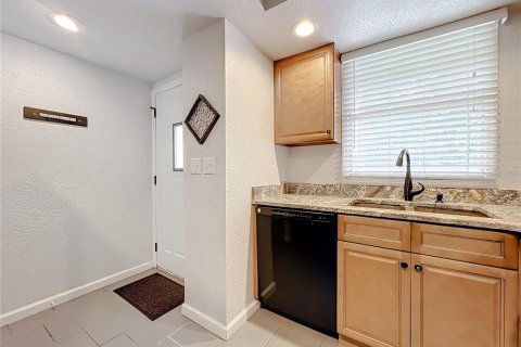 Condominio en venta en Orlando, Florida, 2 dormitorios, 103.68 m2 № 1030722 - foto 8