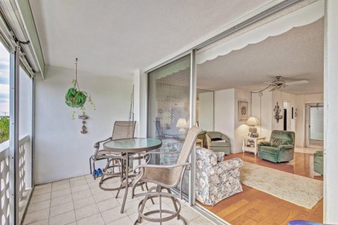 Condominio en venta en Lake Worth, Florida, 1 dormitorio, 77.76 m2 № 1057927 - foto 23