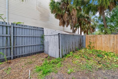 Immobilier commercial à vendre à Tampa, Floride: 215.53 m2 № 1248734 - photo 23