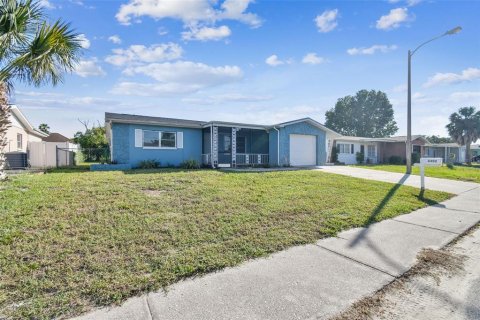 Villa ou maison à vendre à Port Richey, Floride: 2 chambres, 106.84 m2 № 1381125 - photo 3