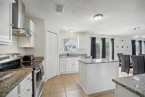 Casa en venta en Saint Cloud, Florida, 4 dormitorios, 224.73 m2 № 1398911 - foto 15