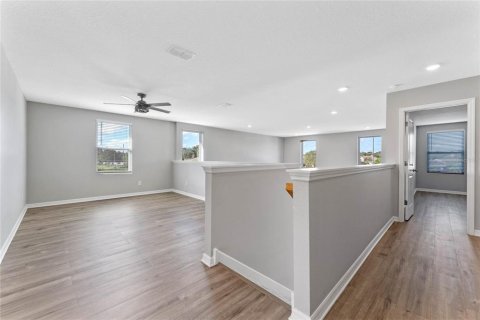 Casa en venta en Orlando, Florida, 4 dormitorios, 259.66 m2 № 1398908 - foto 15