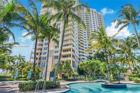 Condominio en venta en Aventura, Florida, 3 dormitorios, 141.68 m2 № 1237038 - foto 5