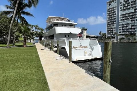 Condo in Fort Lauderdale, Florida, 1 bedroom  № 1208062 - photo 10