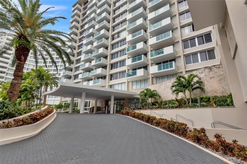 Copropriété à vendre à Miami Beach, Floride: 1 chambre, 77.76 m2 № 1401644 - photo 2