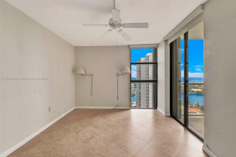 Condominio en venta en Aventura, Florida, 2 dormitorios, 97.92 m2 № 1058118 - foto 7