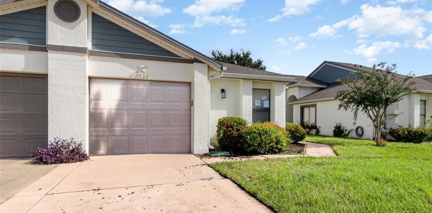 Townhouse in Kissimmee, Florida 3 bedrooms, 114.64 sq.m. № 1353651