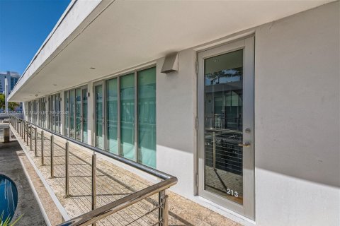 Copropriété à vendre à Miami Beach, Floride: 1 chambre, 64.2 m2 № 1305155 - photo 3