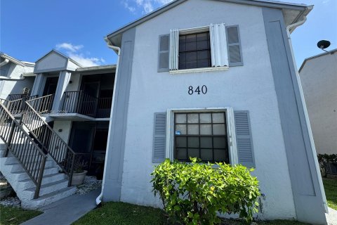 Condominio en venta en Homestead, Florida, 3 dormitorios, 111.02 m2 № 1059647 - foto 1