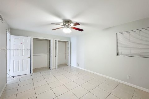 Купить кондоминиум в Норт-Майами-Бич, Флорида 2 спальни, 129.78м2, № 1019356 - фото 17