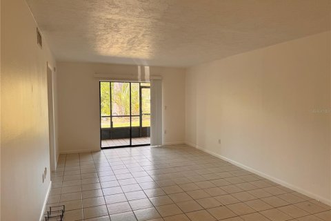 Copropriété à vendre à Port Charlotte, Floride: 2 chambres, 78.97 m2 № 1062548 - photo 11