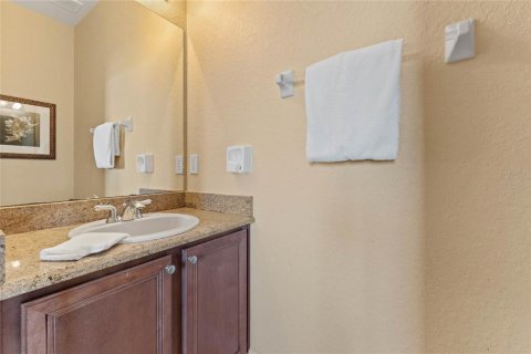 Condo in Davenport, Florida, 4 bedrooms  № 1386312 - photo 26