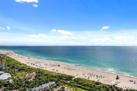 Condominio en venta en Miami Beach, Florida, 2 dormitorios, 148.18 m2 № 1386132 - foto 16