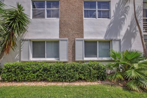 Copropriété à vendre à Oakland Park, Floride: 2 chambres, 84.73 m2 № 1228718 - photo 23