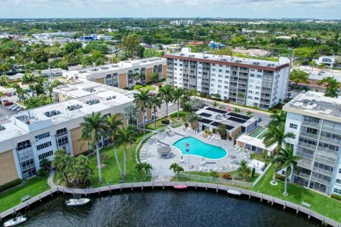 Condominio en venta en Oakland Park, Florida, 2 dormitorios, 84.73 m2 № 1228718 - foto 5