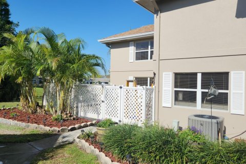 Townhouse in Palm City, Florida 2 bedrooms, 127.65 sq.m. № 1031545 - photo 6