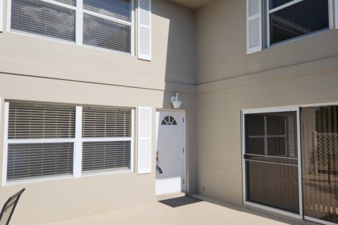 Townhouse in Palm City, Florida 2 bedrooms, 127.65 sq.m. № 1031545 - photo 21
