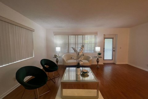 Condo in West Palm Beach, Florida, 1 bedroom  № 1171293 - photo 18