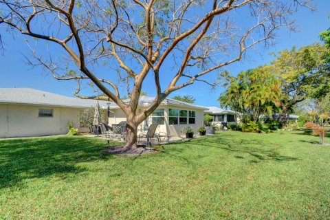 Villa ou maison à vendre à Lake Worth, Floride: 2 chambres, 112.23 m2 № 1060132 - photo 19