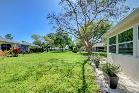 Villa ou maison à vendre à Lake Worth, Floride: 2 chambres, 112.23 m2 № 1060132 - photo 21