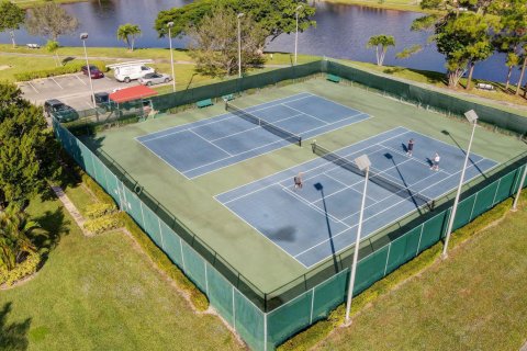 Villa ou maison à vendre à Lake Worth, Floride: 2 chambres, 112.23 m2 № 1060132 - photo 2