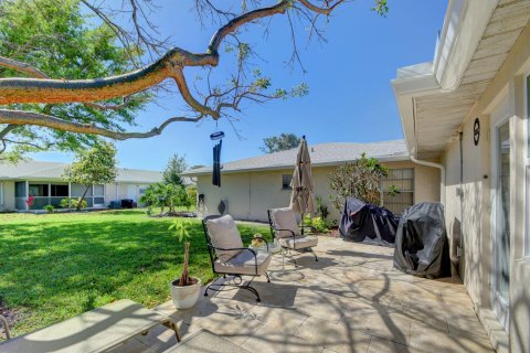 Casa en venta en Lake Worth, Florida, 2 dormitorios, 112.23 m2 № 1060132 - foto 23