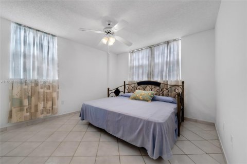 Condominio en venta en Miami Beach, Florida, 1 dormitorio, 61.78 m2 № 1356866 - foto 25