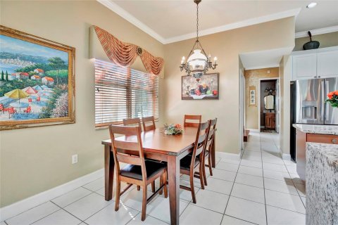 Villa ou maison à vendre à Miramar, Floride: 5 chambres, 335.1 m2 № 1071730 - photo 9
